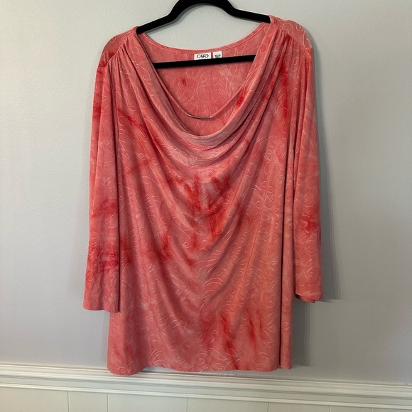 Cato Woman Salmon Pink Detailed 3/4 Sleeve Rounded Neck Blouse Sz 22/24W GUC - Picture 2 of 8